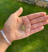 The Lira Pendant