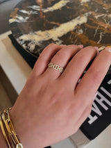 Diamond Oval Link Band
